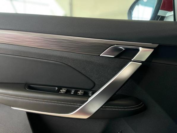 Geely Atlas Pro с пробегом 2023 года, цена 2 359 900 рублей, 28469 км, внедорожник, Автокод Объявления