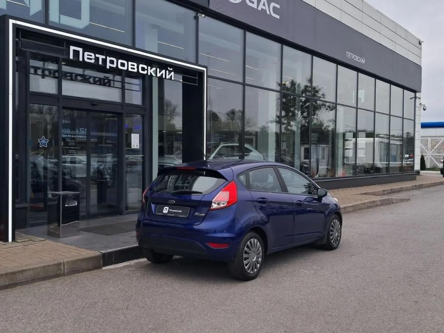 Ford Fiesta Mk6 Рестайлинг Санкт-Петербург  - изображение 8