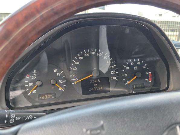 Mercedes-Benz G-Класс II (W463) с пробегом 2000 года, цена 1 750 000 рублей, 240113 км, внедорожник, Автокод Объявления