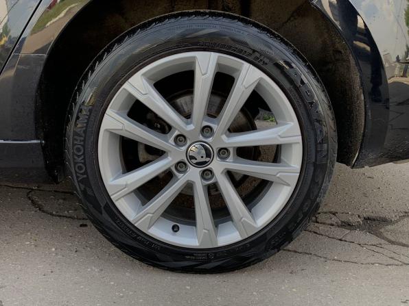 Skoda Octavia III (A7) с пробегом 2013 года, цена 999 000 рублей, 269341 км, лифтбек, Автокод Объявления