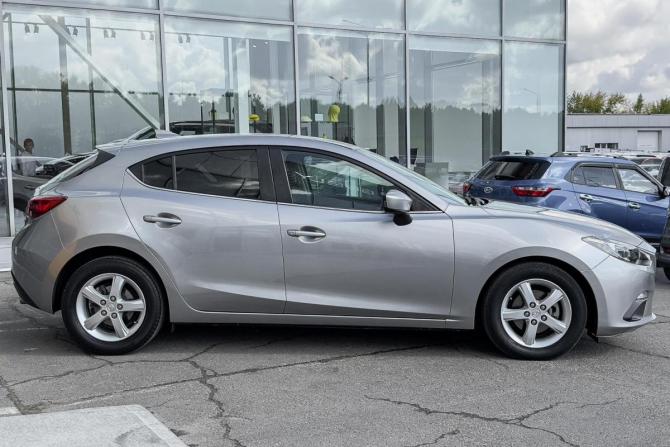 Mazda Axela III с пробегом 2015 года, цена 1 198 000 рублей, 157000 км, хэтчбек, Автокод Объявления