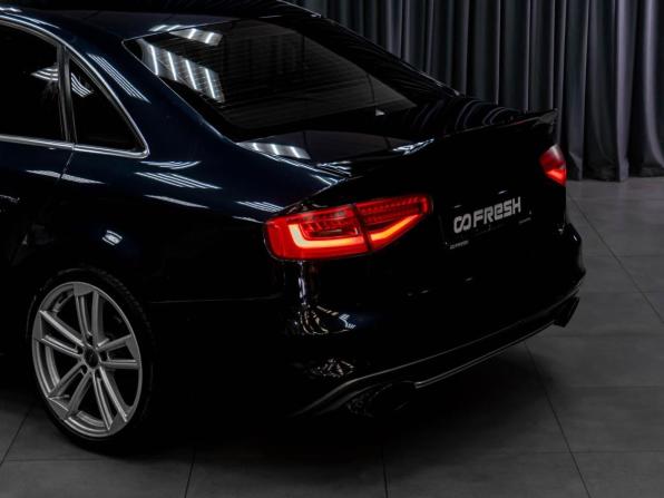 Audi A4 IV (B8) Рестайлинг с пробегом 2012 года, цена 1 839 000 рублей, 205340 км, седан, Автокод Объявления