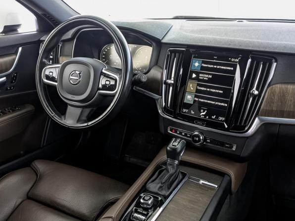 Volvo V90 Cross Country I Рестайлинг с пробегом 2021 года, цена 4 185 000 рублей, 75544 км, универсал, Автокод Объявления