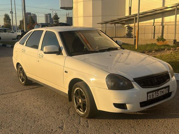 Lada (ВАЗ) Priora I с пробегом 2011 года, цена 213 000 рублей, 216798 км, хэтчбек, Автокод Объявления