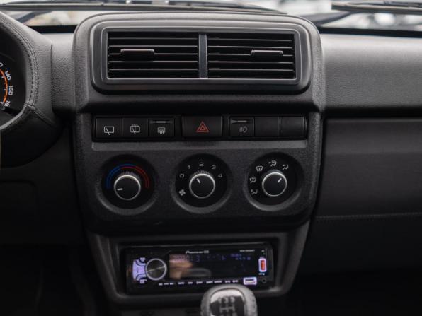 Lada (ВАЗ) Niva Legend с пробегом 2024 года, цена 869 000 рублей, 11117 км, внедорожник, Автокод Объявления