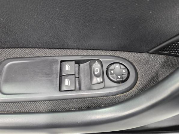 Peugeot 408 I с пробегом 2013 года, цена 690 000 рублей, 109000 км, седан, Автокод Объявления