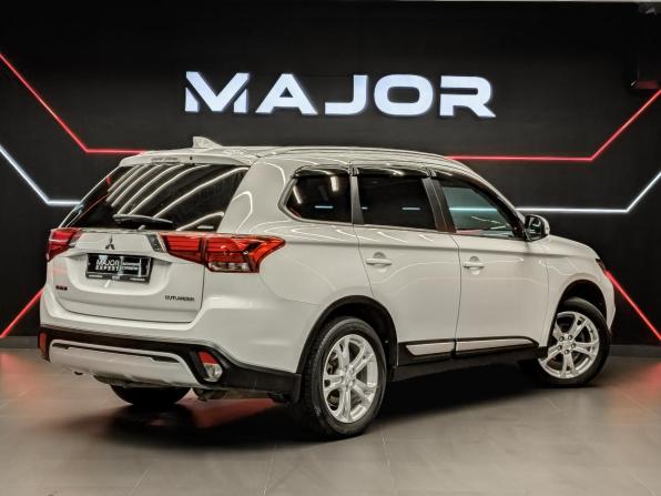 Mitsubishi Outlander III Рестайлинг 3 с пробегом 2020 года, цена 2 399 000 рублей, 98552 км, внедорожник, Автокод Объявления