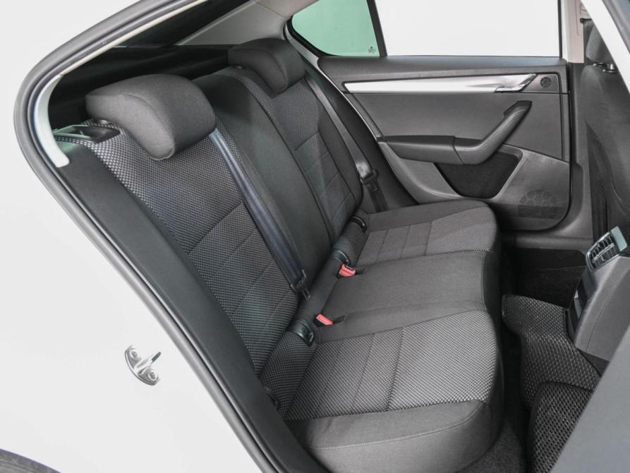 Skoda Octavia III (A7) Ростов-на-Дону  - изображение 7