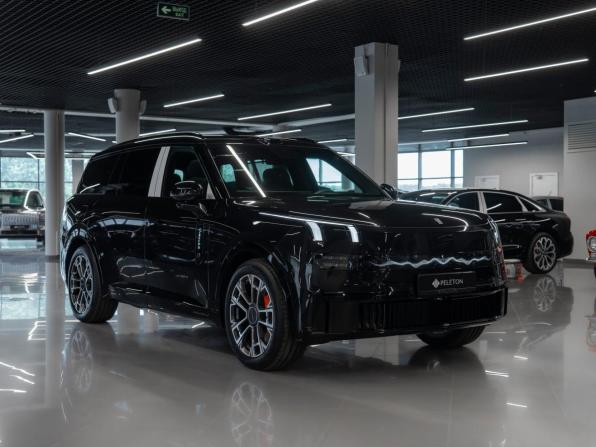 Lynk &amp; Co 900 с пробегом 2026 года, цена 8 200 000 рублей, 50 км, внедорожник, Автокод Объявления