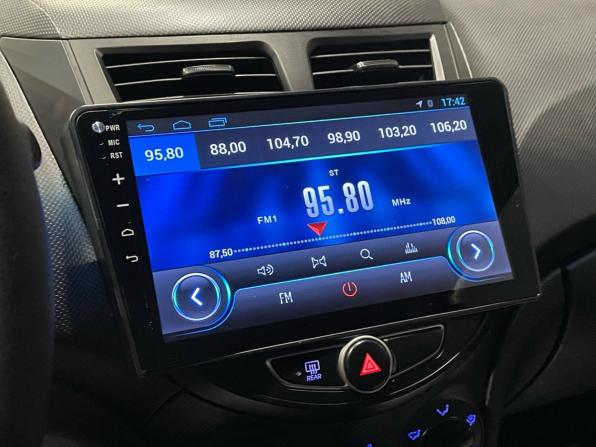 Hyundai Solaris I с пробегом 2013 года, цена 750 000 рублей, 179000 км, седан, Автокод Объявления