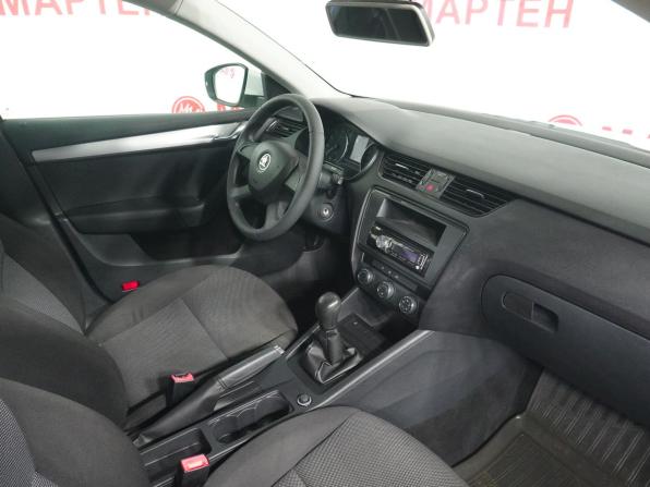 Skoda Octavia III (A7) с пробегом 2013 года, цена 910 000 рублей, 152275 км, лифтбек, Автокод Объявления