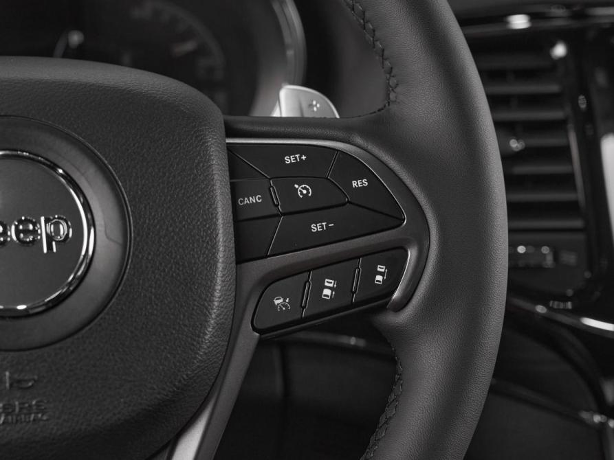 Jeep Grand Cherokee IV (WK2) Рестайлинг Москва  - изображение 15