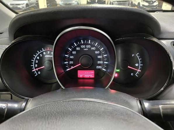 Kia Rio III с пробегом 2015 года, цена 970 000 рублей, 200200 км, седан, Автокод Объявления