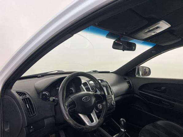 Kia Ceed I Рестайлинг с пробегом 2011 года, цена 425 000 рублей, 215000 км, хэтчбек, Автокод Объявления