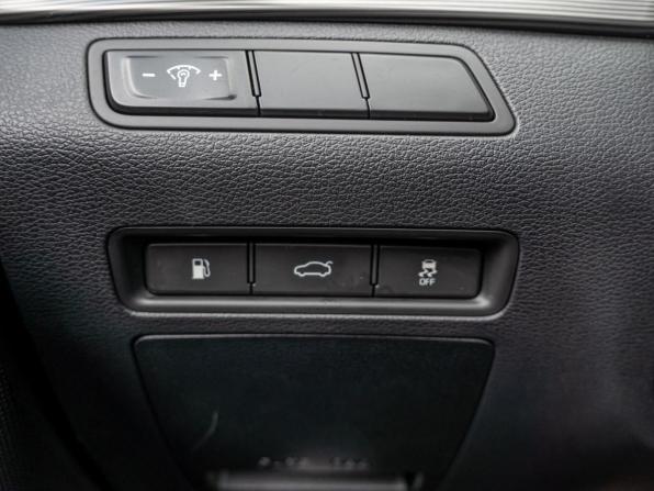 Hyundai Sonata VII (LF) Рестайлинг с пробегом 2017 года, цена 1 620 000 рублей, 190359 км, седан, Автокод Объявления