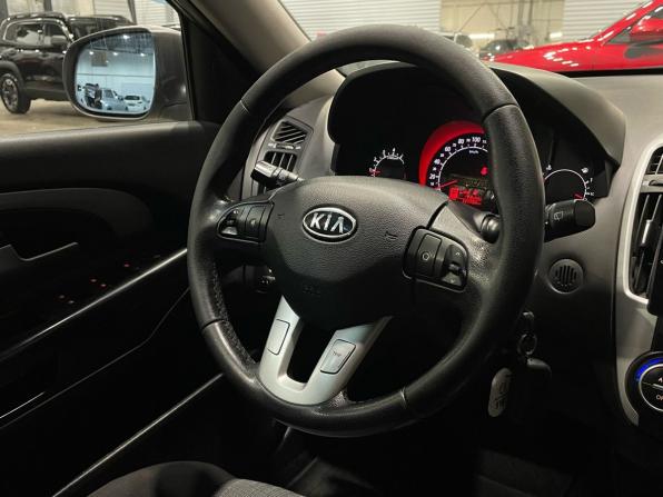Kia Ceed I Рестайлинг с пробегом 2012 года, цена 870 000 рублей, 151735 км, хэтчбек, Автокод Объявления