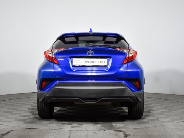 Toyota C-HR I с пробегом 2018 года, цена 1 900 000 рублей, 90632 км, внедорожник, Автокод Объявления