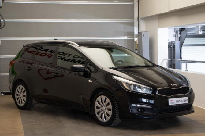Kia Ceed II Рестайлинг с пробегом 2018 года, цена 1 400 000 рублей, 89529 км, универсал, Автокод Объявления
