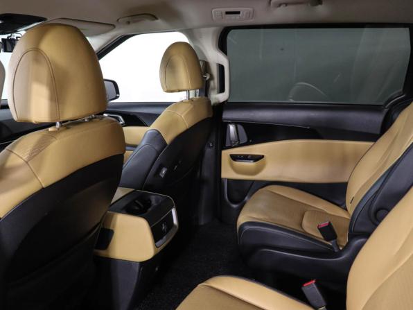 Kia Carnival IV с пробегом 2020 года, цена 3 549 000 рублей, 123968 км, минивэн, Автокод Объявления
