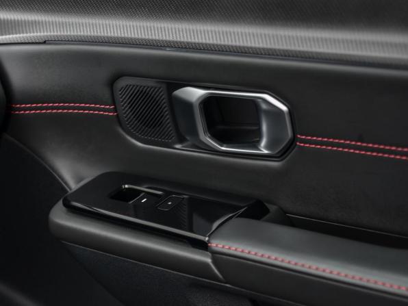 JETOUR DASHING I с пробегом 2024 года, цена 2 250 000 рублей, 11951 км, внедорожник, Автокод Объявления
