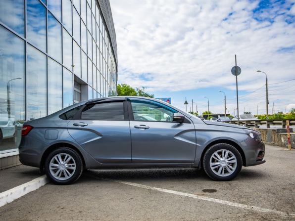 Lada (ВАЗ) Vesta I с пробегом 2018 года, цена 798 000 рублей, 142593 км, седан, Автокод Объявления