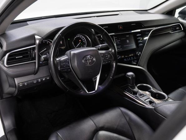 Toyota Camry VIII (XV70) с пробегом 2020 года, цена 3 049 000 рублей, 98500 км, седан, Автокод Объявления