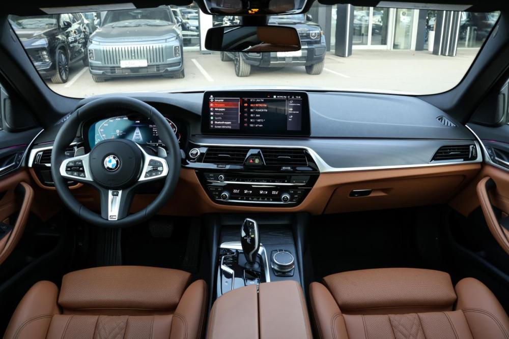 BMW 5 серии VII (G30/G31/G38) Рестайлинг Москва  - изображение 12