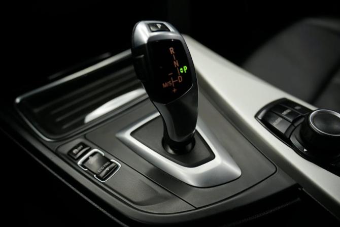 BMW 3 серии VI (F3x) с пробегом 2013 года, цена 1 715 000 рублей, 193000 км, седан, Автокод Объявления