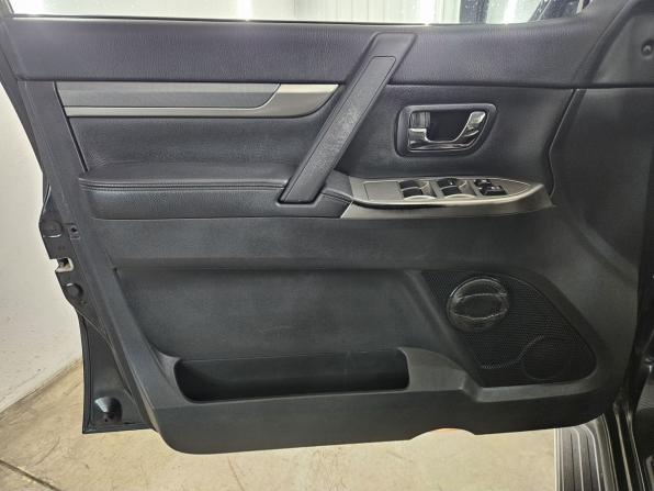 Mitsubishi Pajero IV Рестайлинг 2 с пробегом 2014 года, цена 2 450 000 рублей, 242000 км, внедорожник, Автокод Объявления