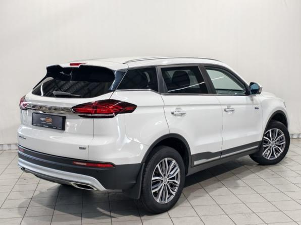 Geely Atlas Pro с пробегом 2022 года, цена 1 945 000 рублей, 60070 км, внедорожник, Автокод Объявления