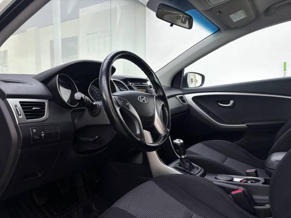 Hyundai i30 II с пробегом 2012 года, цена 950 000 рублей, 118922 км, хэтчбек, Автокод Объявления