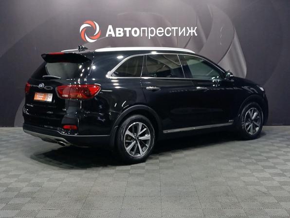 Kia Sorento III Prime Рестайлинг с пробегом 2017 года, цена 2 350 000 рублей, 123506 км, внедорожник, Автокод Объявления