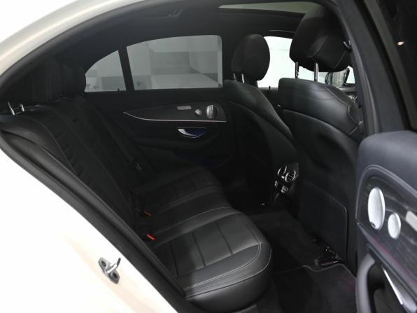 Mercedes-Benz E-Класс V (W213 S213 C238) Рестайлинг с пробегом 2020 года, цена 6 400 000 рублей, 16629 км, седан, Автокод Объявления