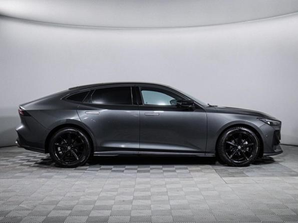 Changan UNI-V I с пробегом 2023 года, цена 2 150 000 рублей, 44114 км, лифтбек, Автокод Объявления
