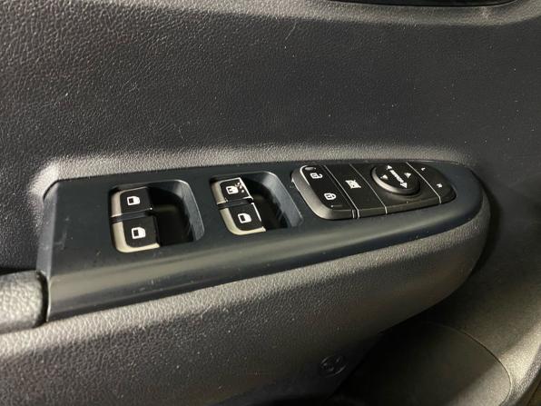 Kia Rio IV Рестайлинг с пробегом 2021 года, цена 1 454 000 рублей, 150700 км, седан, Автокод Объявления