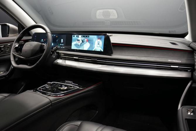 Exeed LX I Рестайлинг 2 с пробегом 2024 года, цена 2 677 000 рублей, 16381 км, внедорожник, Автокод Объявления