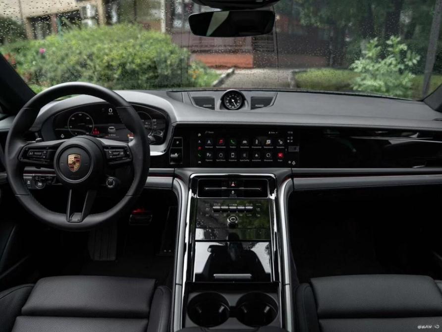 Porsche Panamera III Москва  - изображение 30