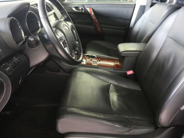 Toyota Highlander II (XU40) Рестайлинг с пробегом 2012 года, цена 1 490 000 рублей, 304217 км, внедорожник, Автокод Объявления