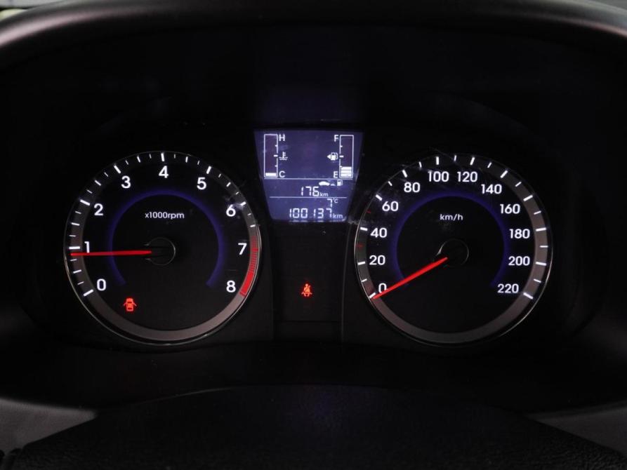 Hyundai Solaris I Рестайлинг Воронеж  - изображение 12