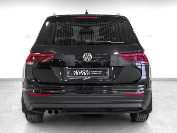 Volkswagen Tiguan II с пробегом 2019 года, цена 2 790 000 рублей, 159635 км, внедорожник, Автокод Объявления