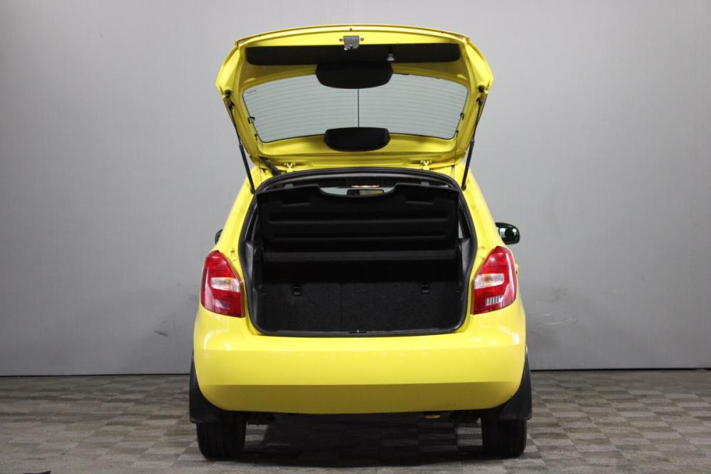 Skoda Fabia II Рестайлинг Санкт-Петербург  - изображение 7