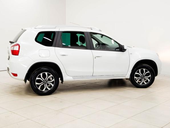 Nissan Terrano III (D10) с пробегом 2015 года, цена 1 018 100 рублей, 131599 км, внедорожник, Автокод Объявления