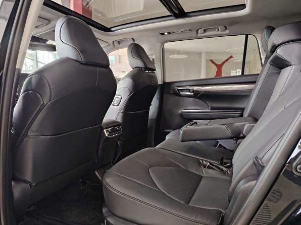 Новый Toyota Highlander IV (XU70) 2025 года, цена 5 700 000 рублей, внедорожник, Автокод Объявления