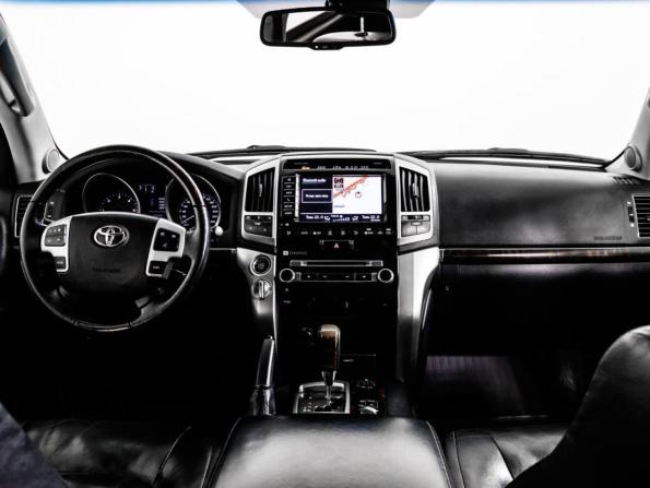 Toyota Land Cruiser 200 Series Рестайлинг 1 с пробегом 2012 года, цена 3 999 000 рублей, 93042 км, внедорожник, Автокод Объявления
