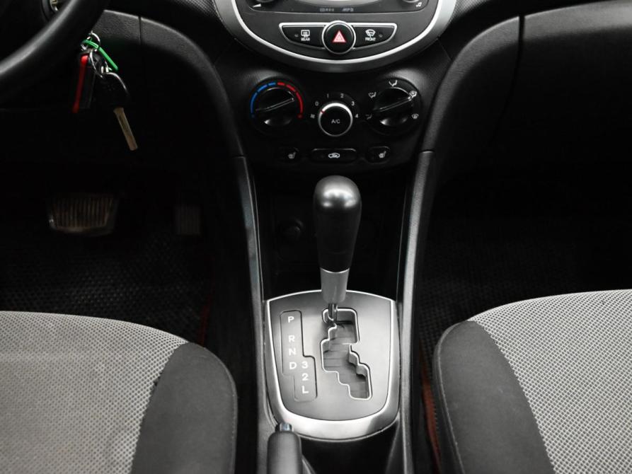 Hyundai Solaris I Екатеринбург  - изображение 13