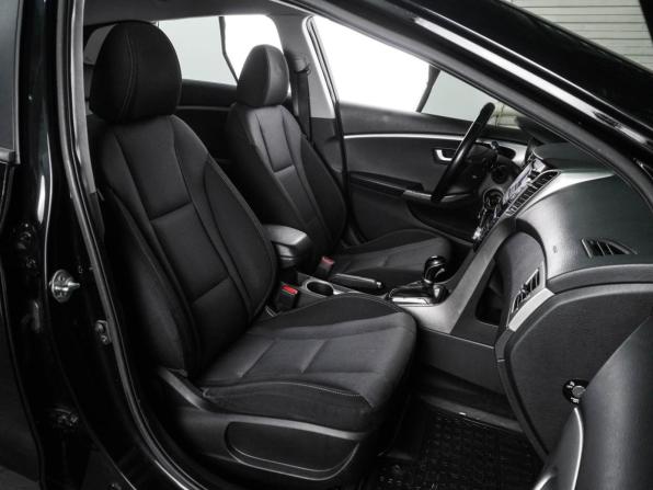 Hyundai i30 II с пробегом 2015 года, цена 1 177 000 рублей, 137467 км, универсал, Автокод Объявления