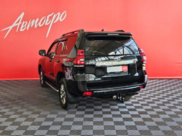 Toyota Land Cruiser Prado 150 Series Рестайлинг 2 с пробегом 2018 года, цена 3 750 000 рублей, 266900 км, внедорожник, Автокод Объявления