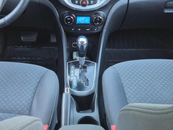 Hyundai Solaris I с пробегом 2011 года, цена 789 000 рублей, 155706 км, хэтчбек, Автокод Объявления