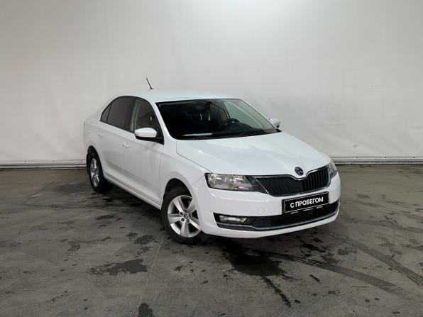 Skoda Rapid I Рестайлинг с пробегом 2018 года, цена 1 220 000 рублей, 122136 км, лифтбек, Автокод Объявления