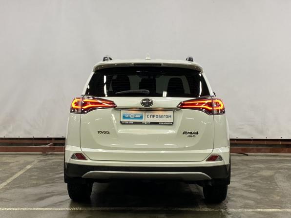 Toyota RAV4 IV (XA40) Рестайлинг с пробегом 2017 года, цена 2 429 000 рублей, 120149 км, внедорожник, Автокод Объявления